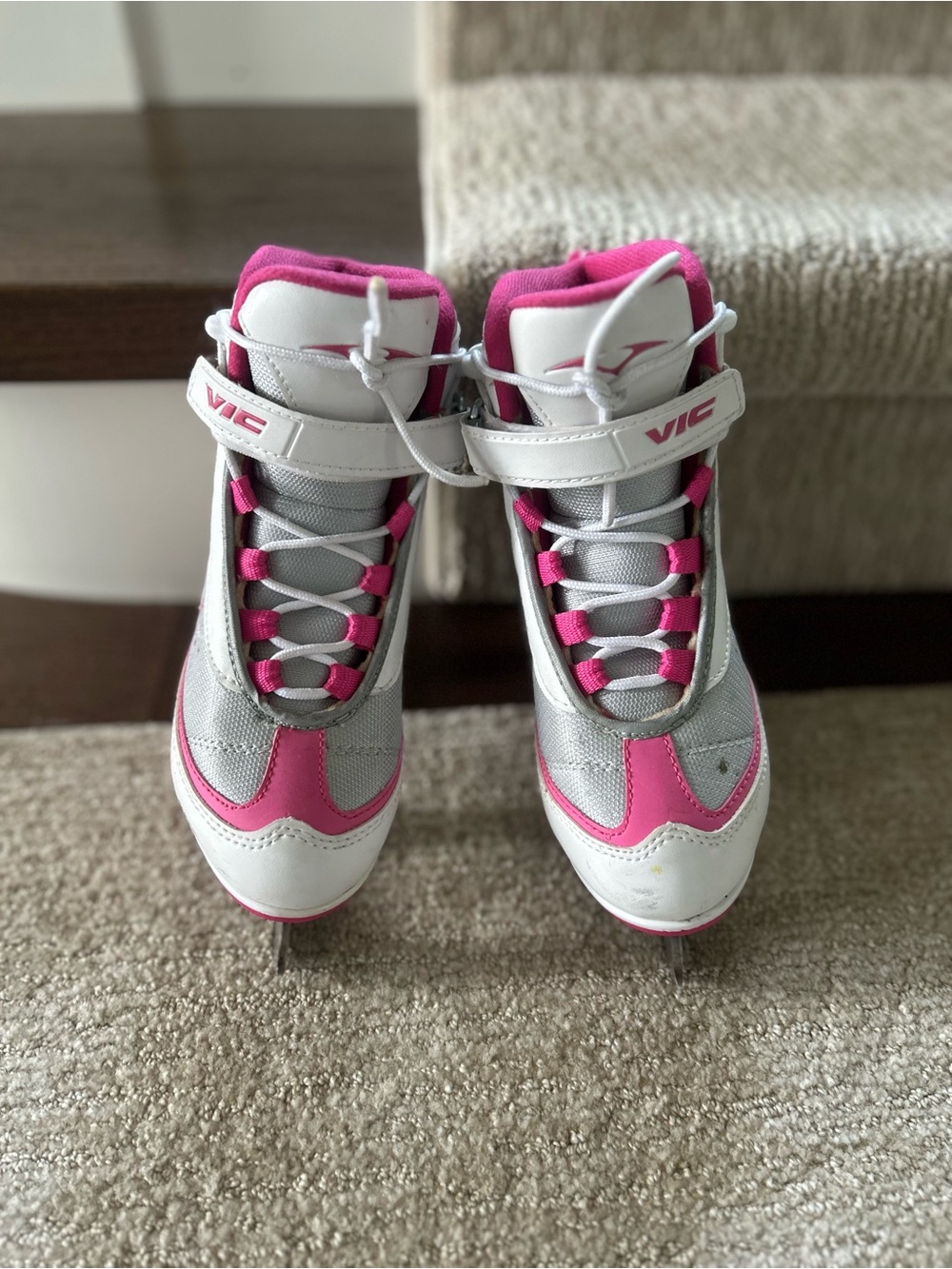 Girls Figure Skates — White and Pink